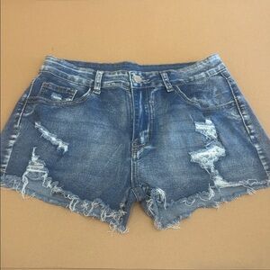 Classic Denim Shorts distressed